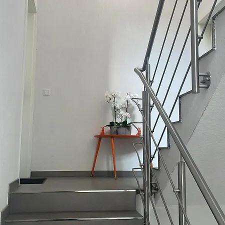 Perfekt Fuer Geschaeftsreisende Komfort Eleganz Und Erstklassiges Wlan In Zentraler Lage Wuppertal