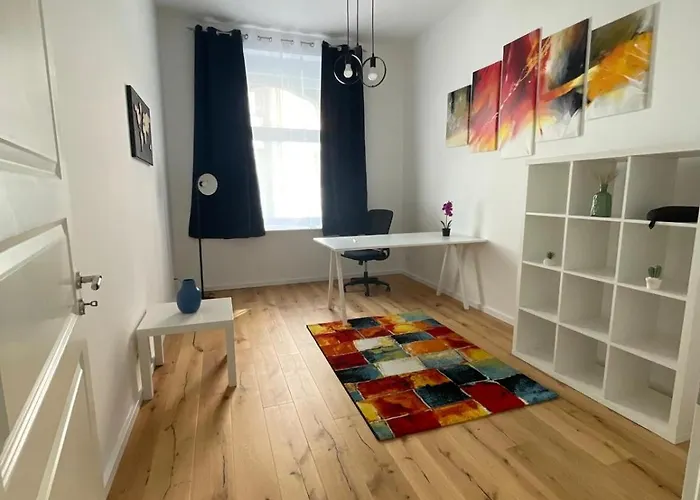 Perfekt Fuer Geschaeftsreisende Komfort Eleganz Und Erstklassiges Wlan In Zentraler Lage *