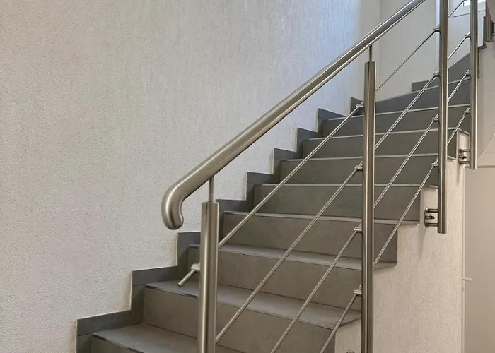 Perfekt Fuer Geschaeftsreisende Komfort Eleganz Und Erstklassiges Wlan In Zentraler Lage Lejlighed *